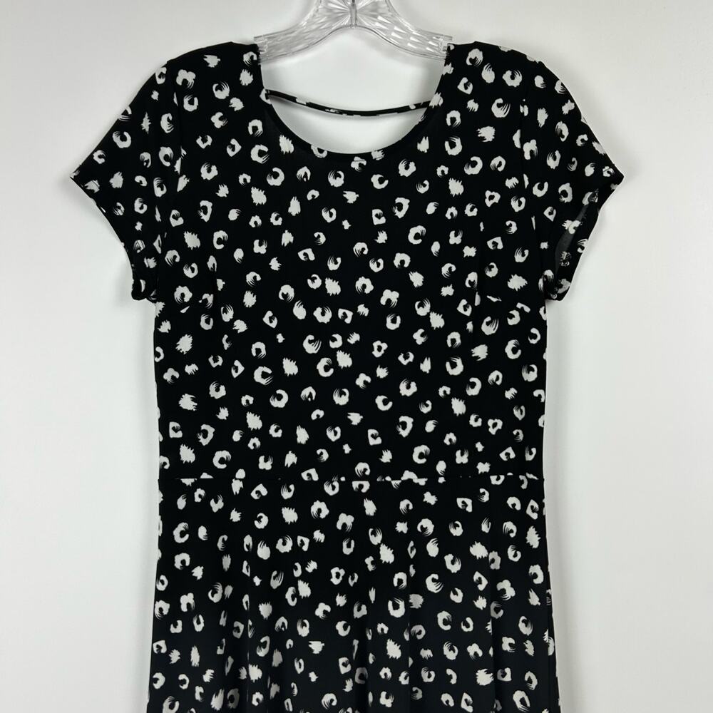 Gilli Nancy Faux Printed Black White Knee Length Dress Scoop Back Womens Sz L - Picture 4 of 11